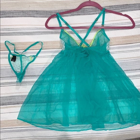 Victoria Secret Tulle Baby doll lingerie - Picture 2 of 4